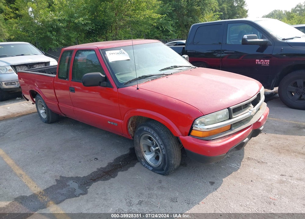 2003 CHEVROLET S-10 LS VIN: 1GCCS19X238113662