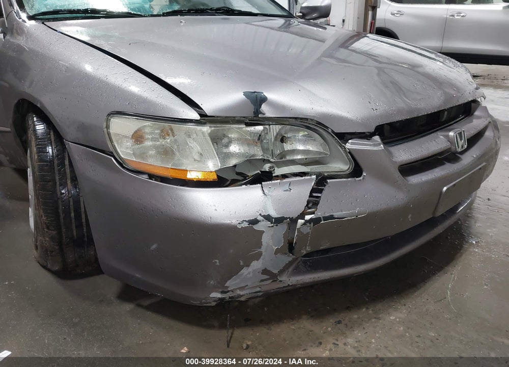 2000 HONDA ACCORD 2.3 EX VIN: JHMCG6675YC004795