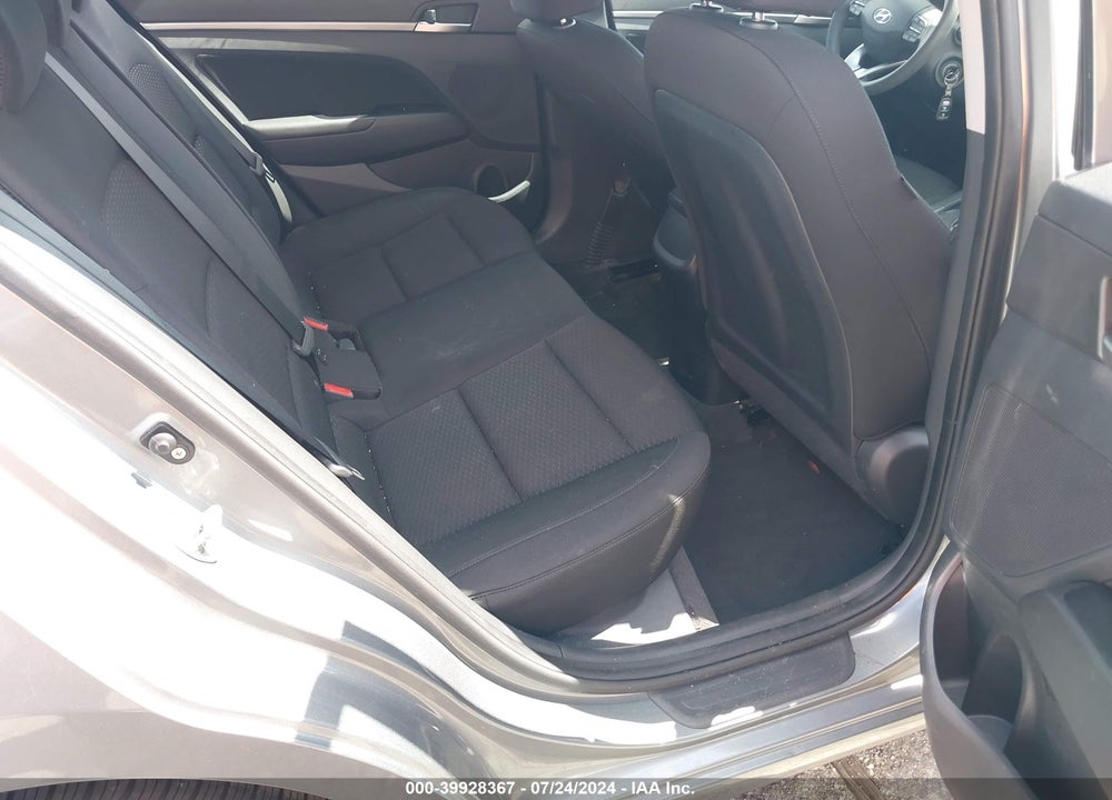 2019 HYUNDAI ELANTRA SEL VIN: KMHD84LF1KU811346