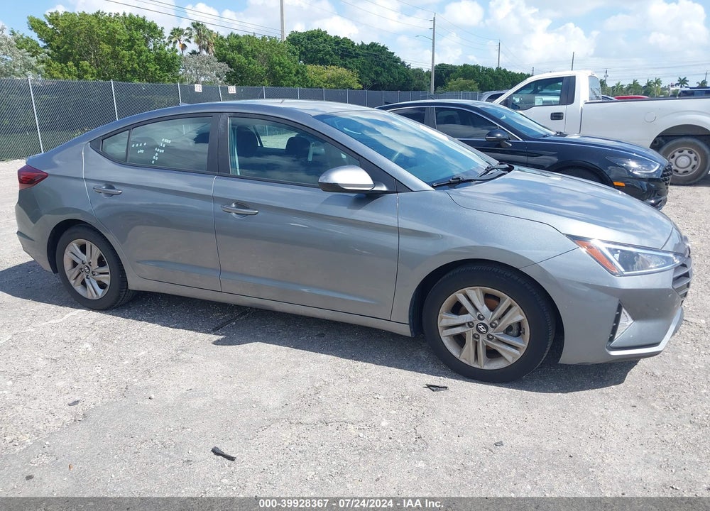 2019 HYUNDAI ELANTRA SEL VIN: KMHD84LF1KU811346