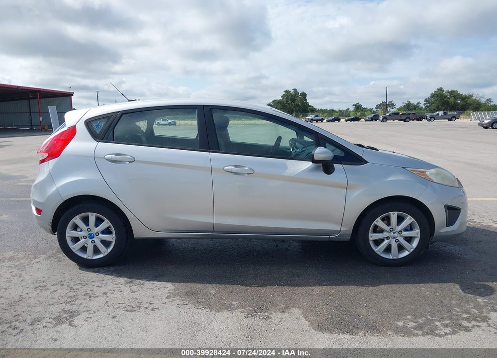 2011 FORD FIESTA VIN: 3FADP4EJ3BM119088