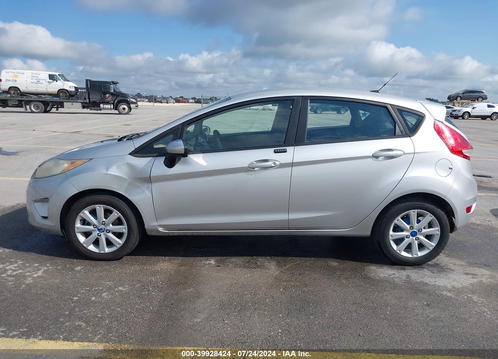 2011 FORD FIESTA VIN: 3FADP4EJ3BM119088