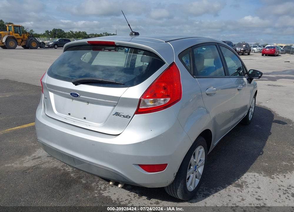 2011 FORD FIESTA VIN: 3FADP4EJ3BM119088