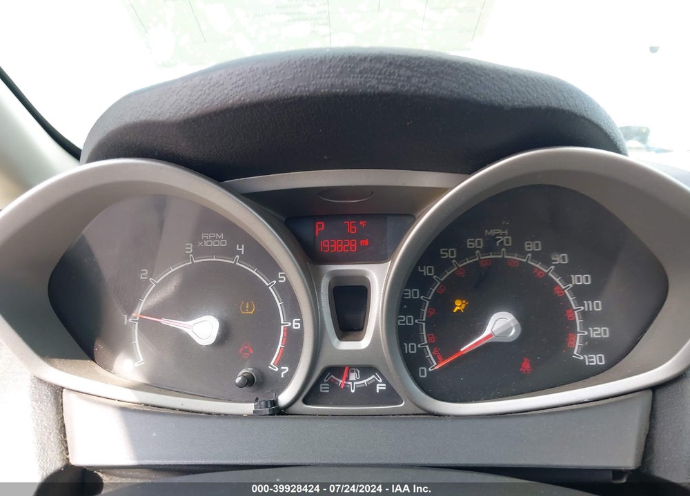 2011 FORD FIESTA VIN: 3FADP4EJ3BM119088