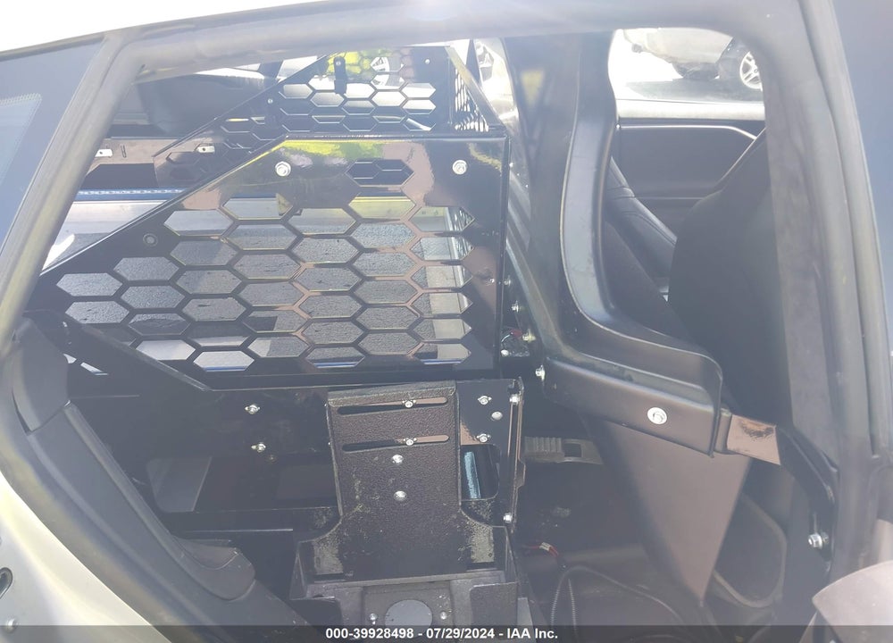 2015 TESLA MODEL S 70D/85D/P85D VIN: 5YJSA1H22FFP71247