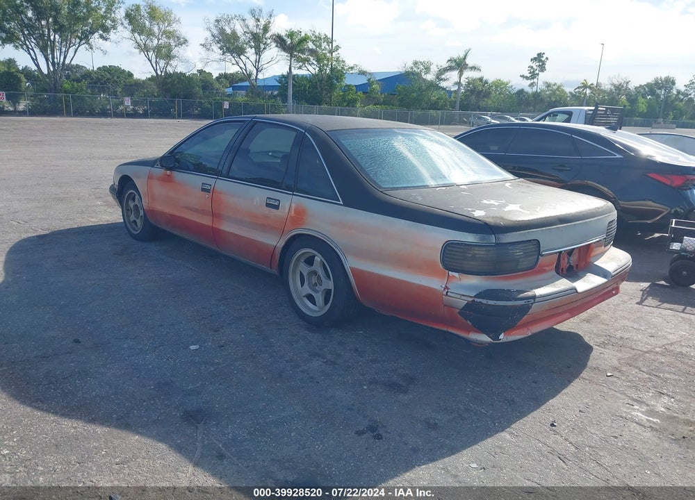 1994 CHEVROLET CAPRICE CLASSIC VIN: 1G1BL52P7RR187388