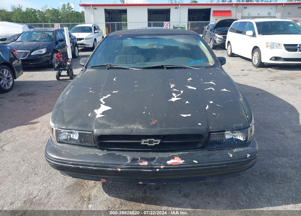 1994 CHEVROLET CAPRICE CLASSIC VIN: 1G1BL52P7RR187388
