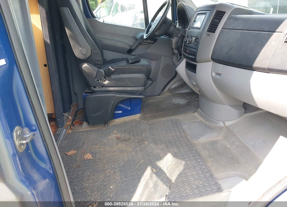2007 FREIGHTLINER SPRINTER 2500 VIN: WDYPE745X75211593