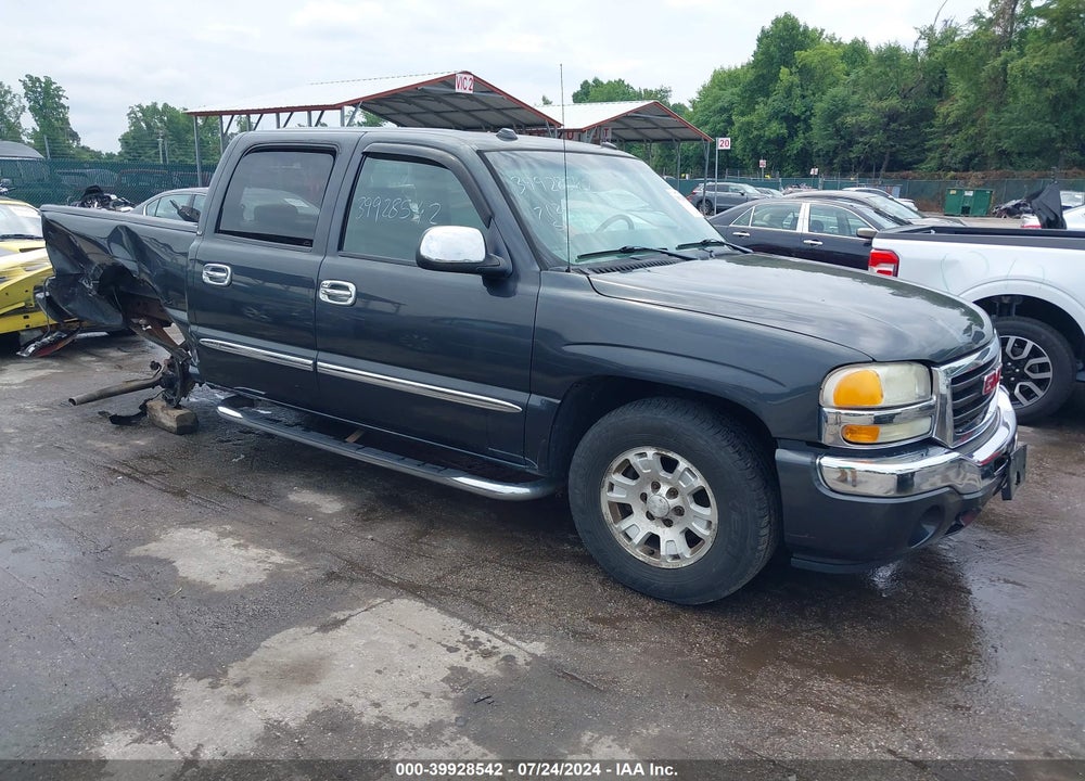 2005 GMC SIERRA 1500 SLT VIN: 2GTEC13T451240446