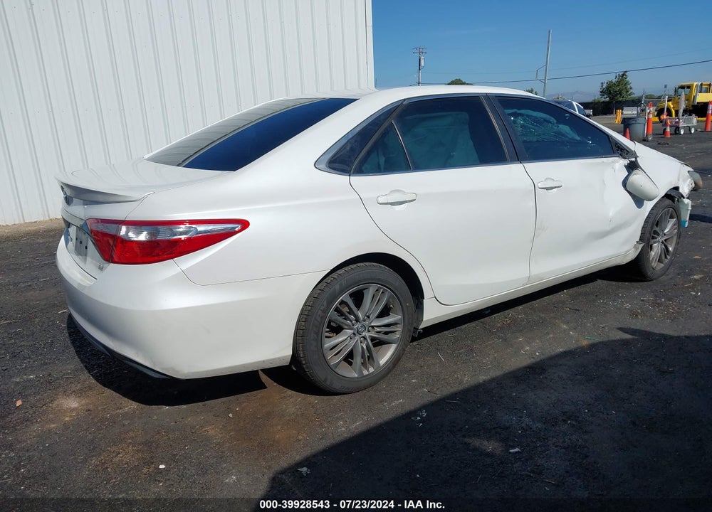 2016 TOYOTA CAMRY SE VIN: 4T1BF1FK4GU153436