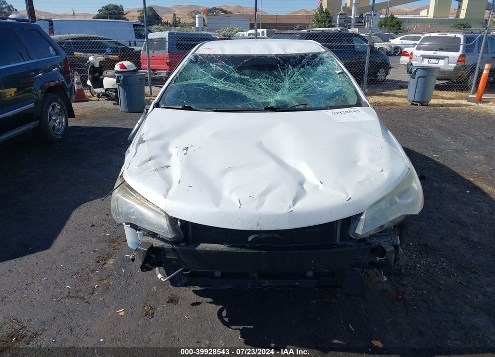 2016 TOYOTA CAMRY SE VIN: 4T1BF1FK4GU153436