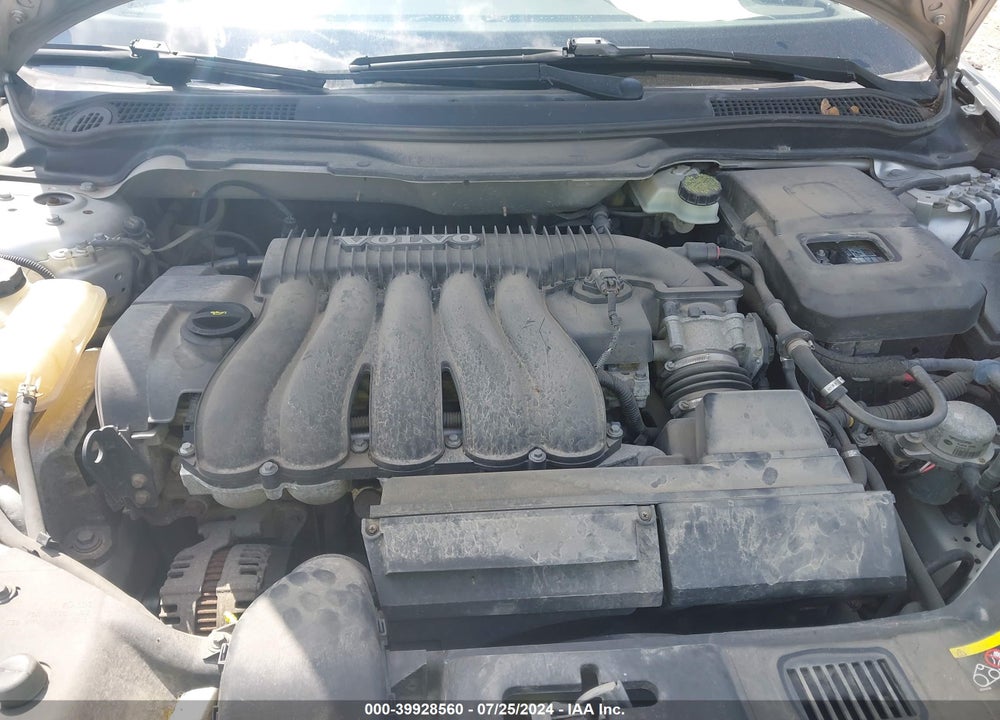 2008 VOLVO S40 2.4I VIN: YV1MS390882374897