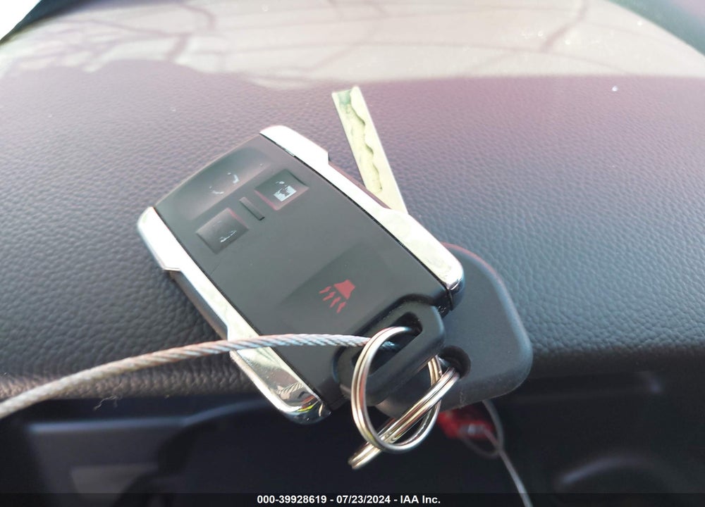 2018 CHEVROLET SILVERADO 1500 LT VIN: 3GCPCREC4JG635104