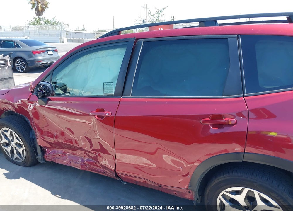 2020 SUBARU FORESTER PREMIUM VIN: JF2SKAJC0LH542806