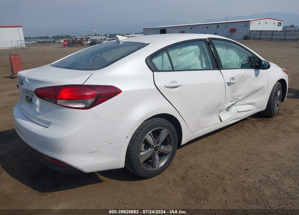 2018 KIA FORTE LX VIN: 3KPFL4A75JE257345
