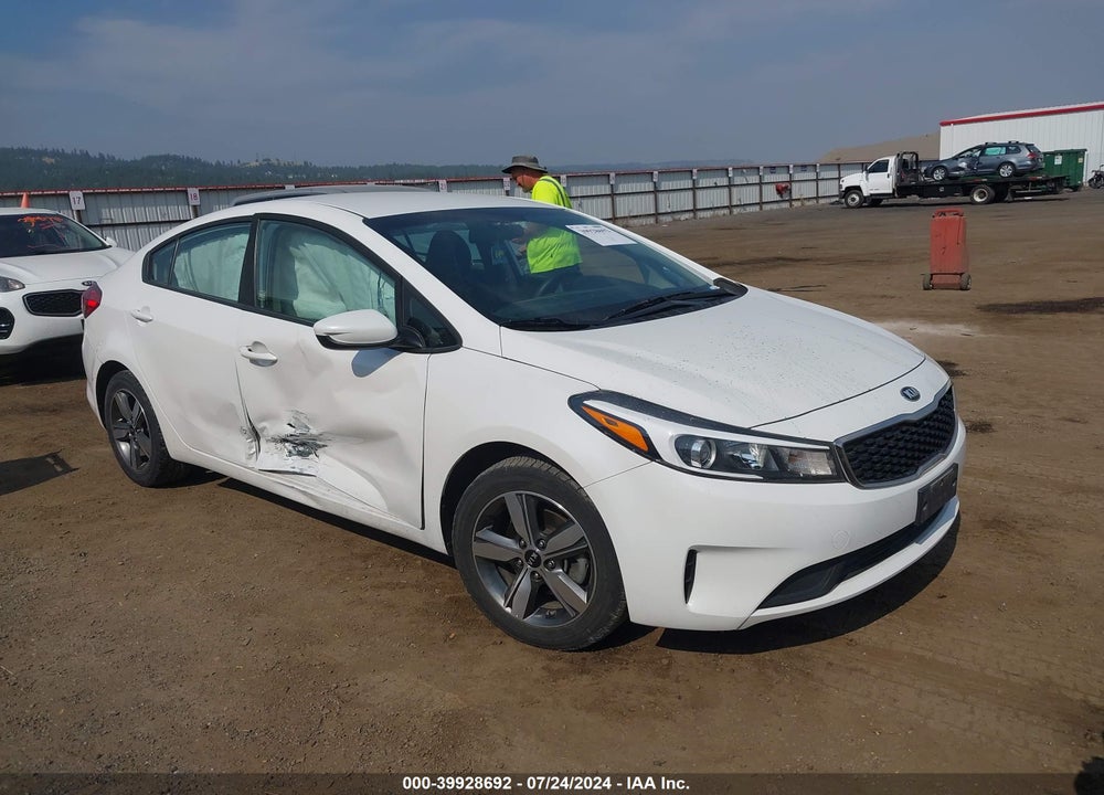 2018 KIA FORTE LX VIN: 3KPFL4A75JE257345