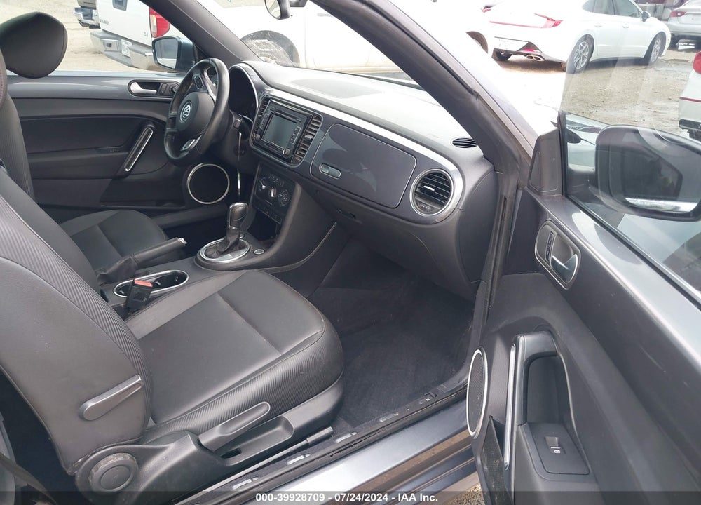 2015 VOLKSWAGEN BEETLE 1.8T VIN: 3VW507AT5FM814140