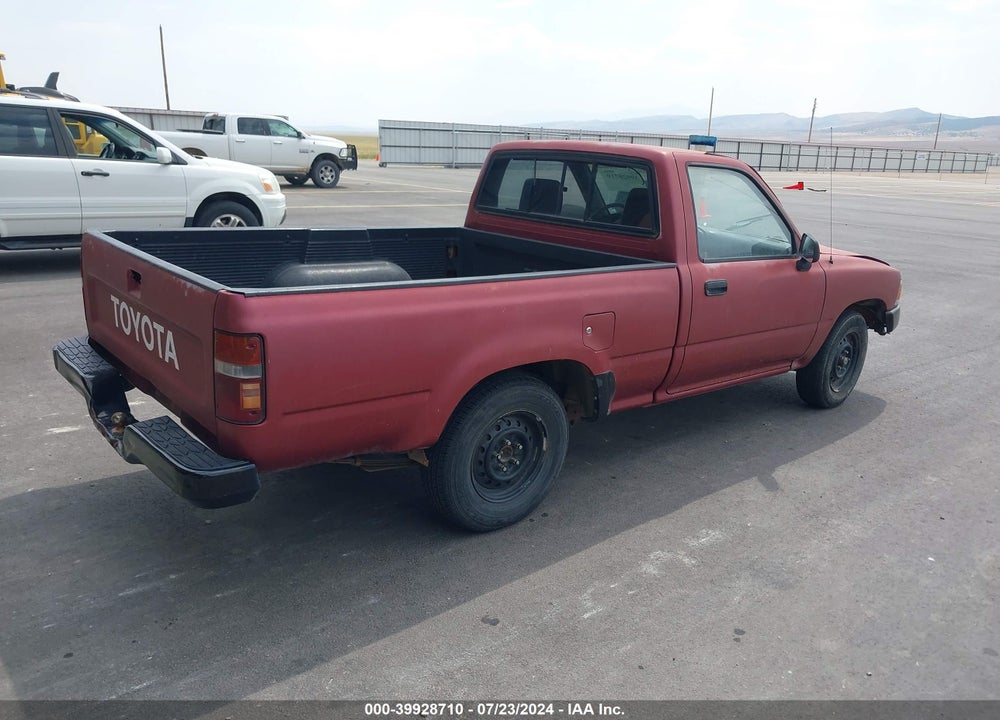 1992 TOYOTA PICKUP 1/2 TON SHORT WHLBASE STB VIN: 4TARN81A0NZ020682