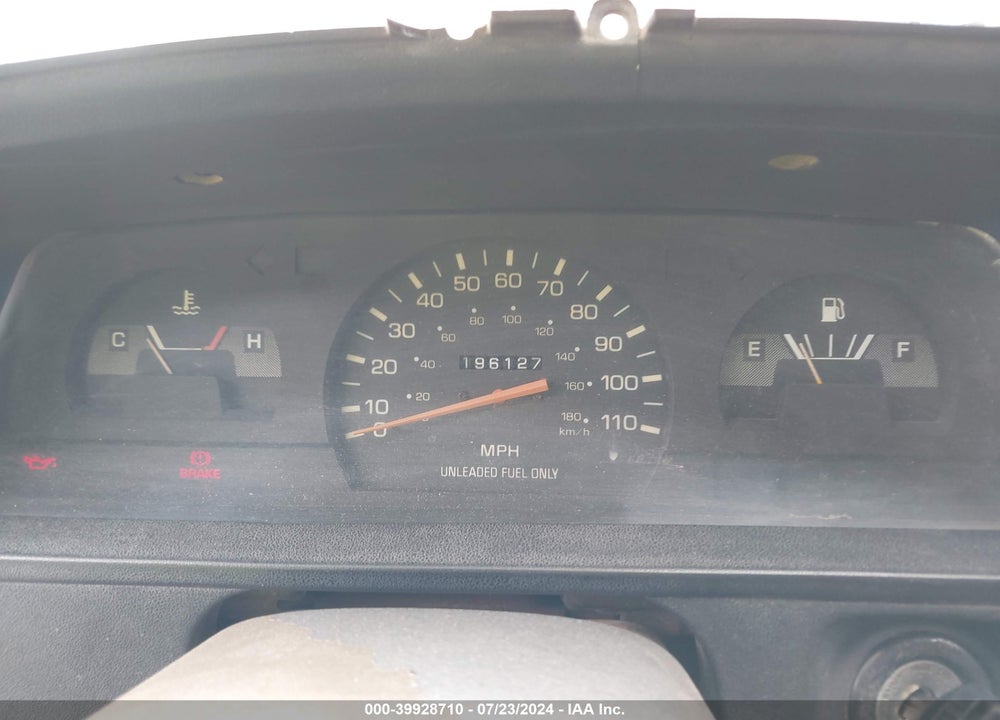 1992 TOYOTA PICKUP 1/2 TON SHORT WHLBASE STB VIN: 4TARN81A0NZ020682