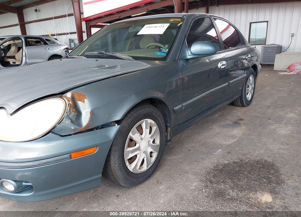 2004 HYUNDAI SONATA VIN: KMHWF25S04A985104