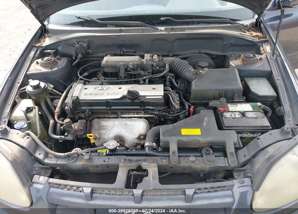2005 HYUNDAI ACCENT GLS/GT VIN: KMHCG35C15U366963