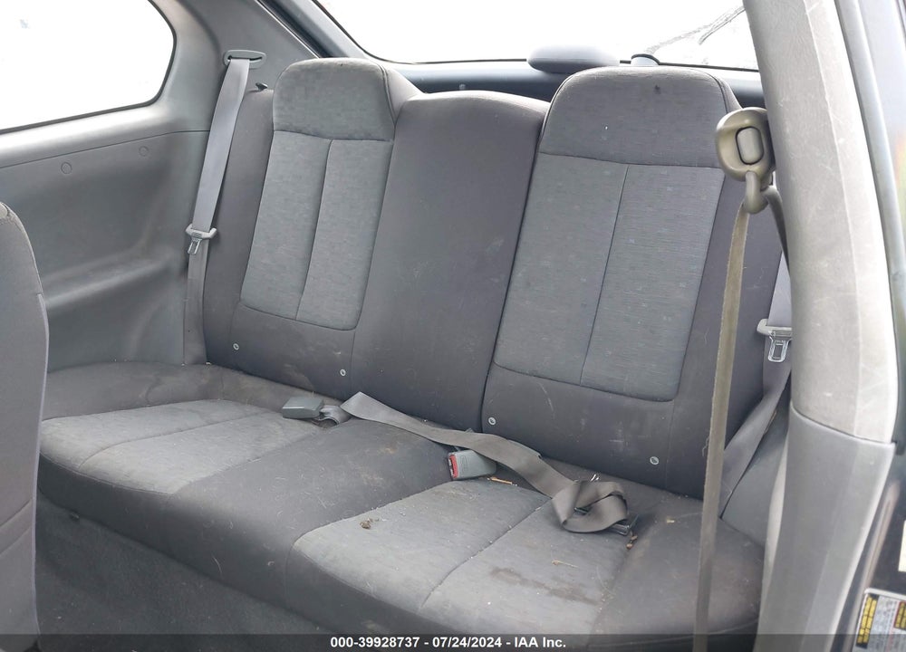2005 HYUNDAI ACCENT GLS/GT VIN: KMHCG35C15U366963