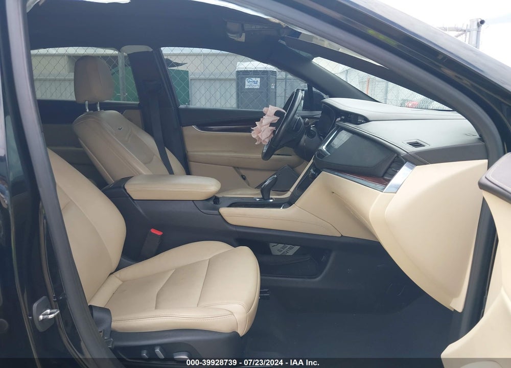 2019 CADILLAC XT5 LUXURY VIN: 1GYKNCRS2KZ136705