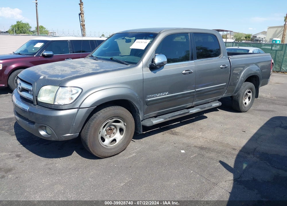 2004 TOYOTA TUNDRA SR5 V8 VIN: 5TBET34164S462785