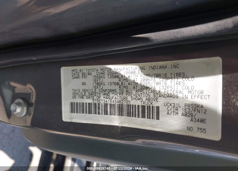 2004 TOYOTA TUNDRA SR5 V8 VIN: 5TBET34164S462785