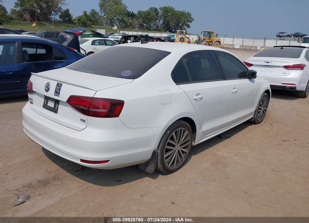2016 VOLKSWAGEN JETTA 1.8T SPORT VIN: 3VWD17AJ6GM419232