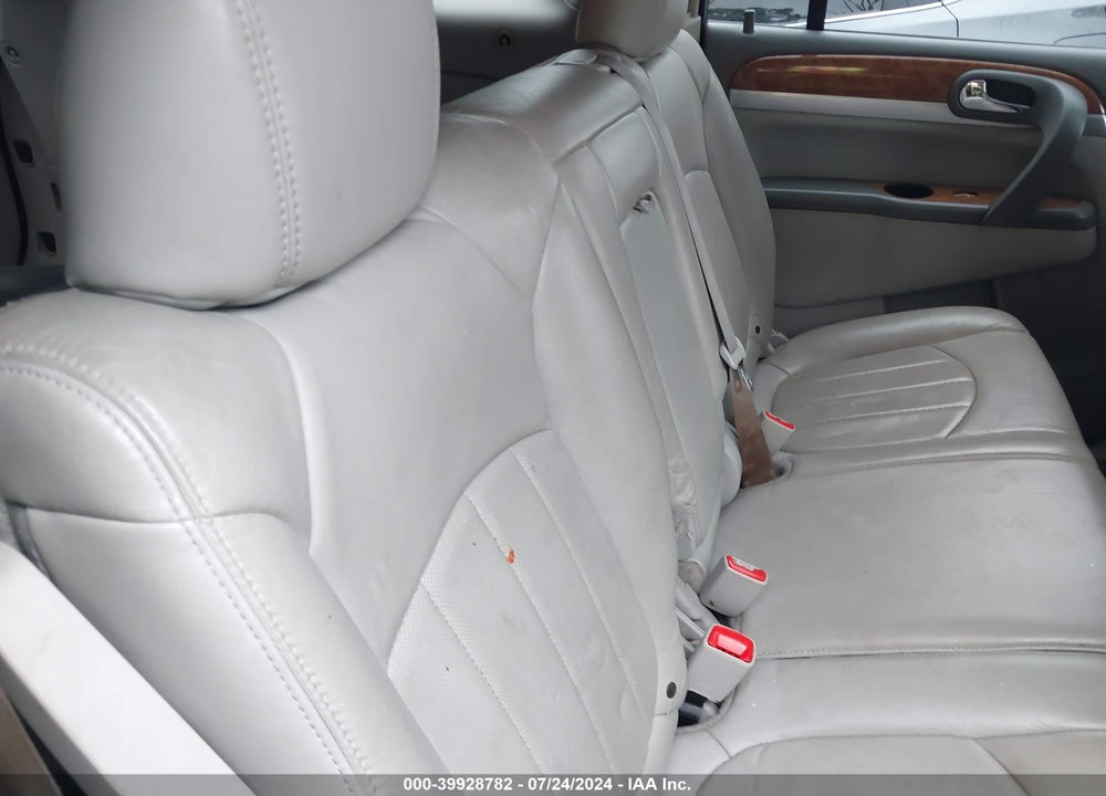 2008 BUICK ENCLAVE CXL VIN: 5GAEV23788J286389
