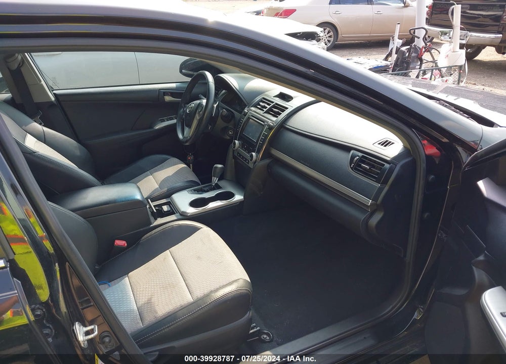 2012 TOYOTA CAMRY SE VIN: 4T1BF1FK3CU098651