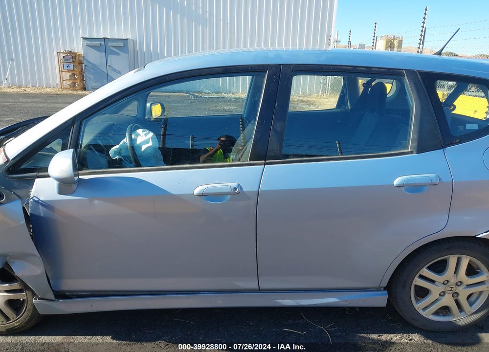 2008 HONDA FIT SPORT VIN: JHMGD38678S032858