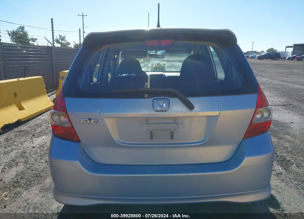 2008 HONDA FIT SPORT VIN: JHMGD38678S032858