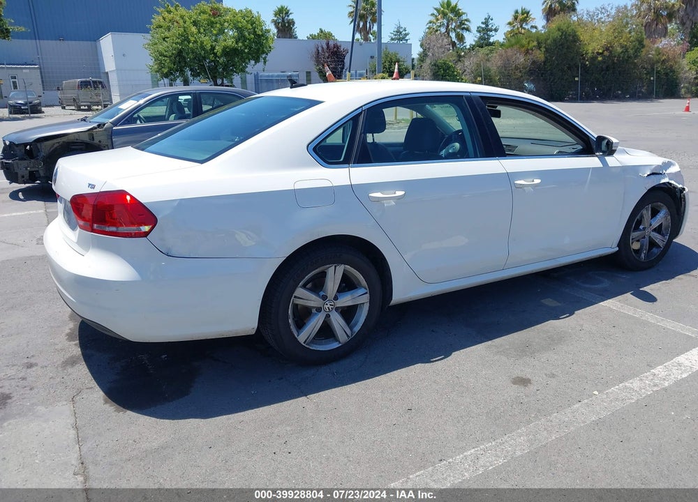 2015 VOLKSWAGEN PASSAT 1.8T LIMITED EDITION VIN: 1VWAT7A38FC088586