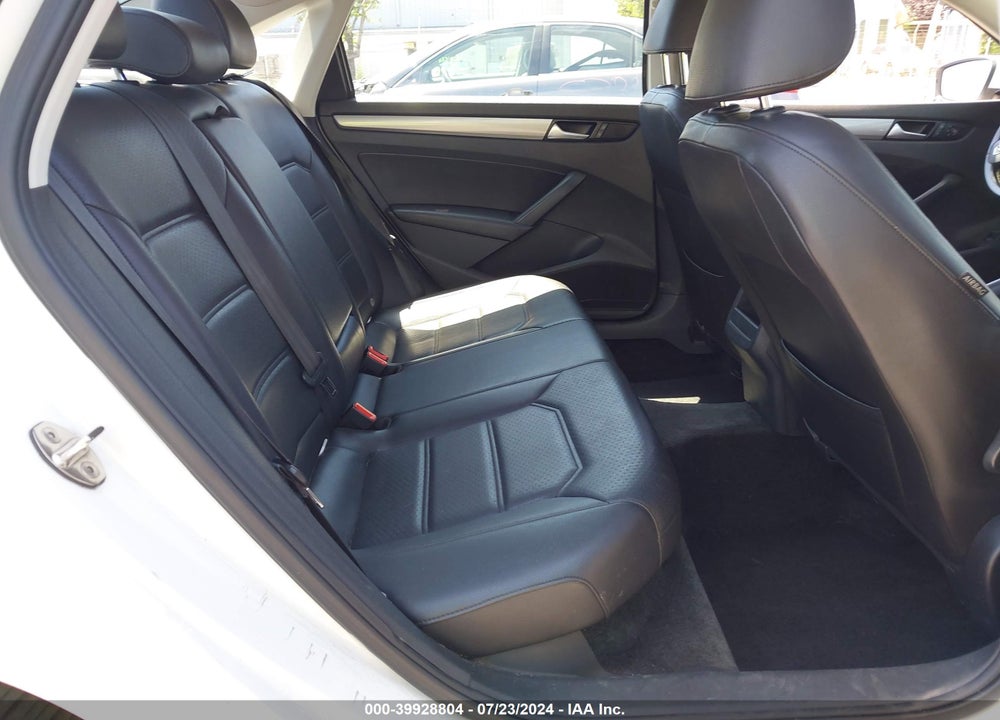 2015 VOLKSWAGEN PASSAT 1.8T LIMITED EDITION VIN: 1VWAT7A38FC088586