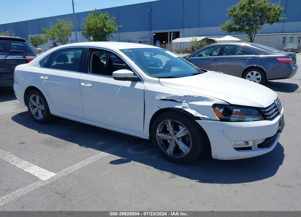 2015 VOLKSWAGEN PASSAT 1.8T LIMITED EDITION VIN: 1VWAT7A38FC088586