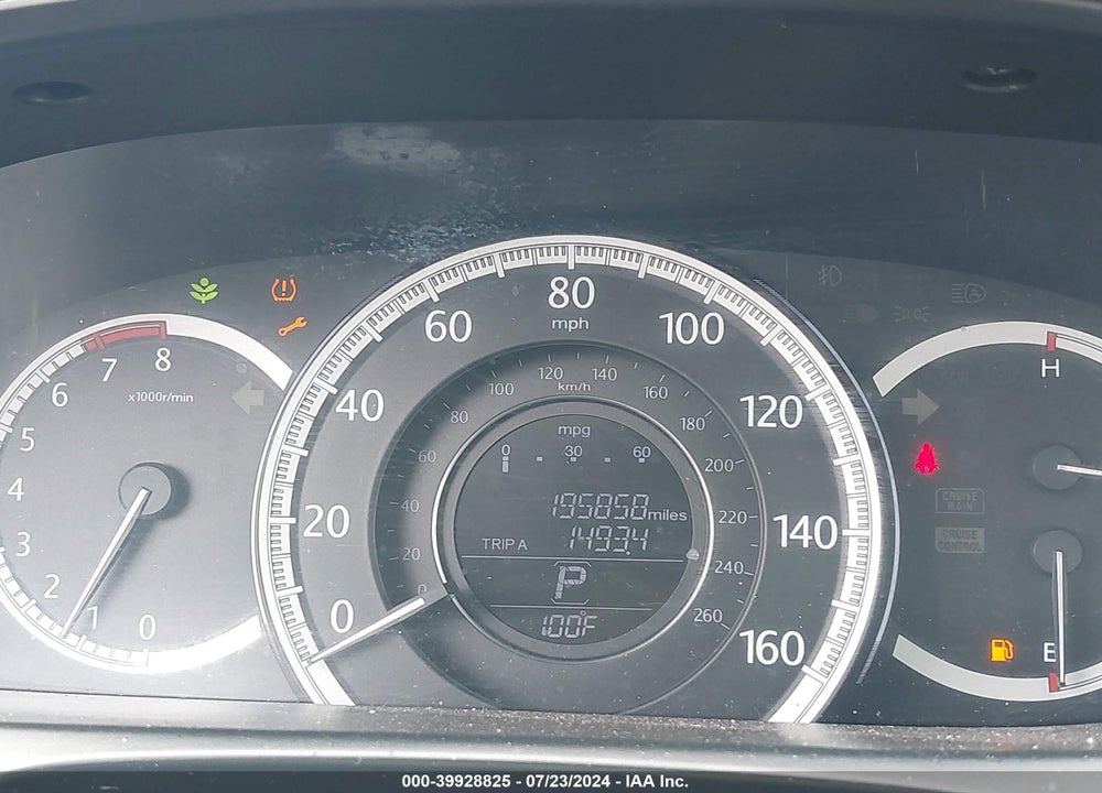 2013 HONDA ACCORD LX VIN: 1HGCR2F3XDA137626