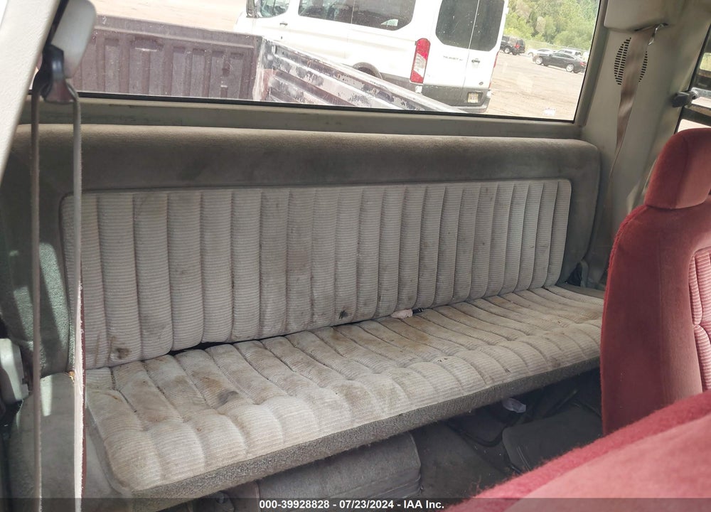 1993 GMC SIERRA C1500 VIN: 2GTEC19K5P1562479