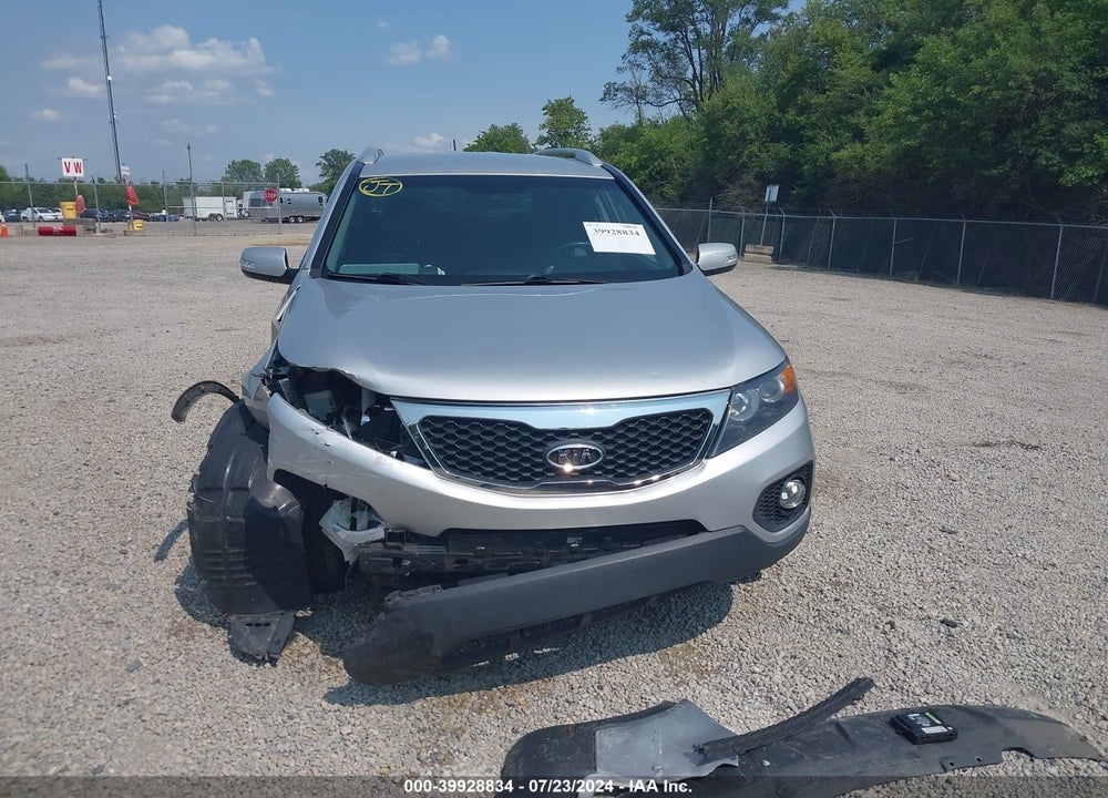 2013 KIA SORENTO EX V6 VIN: 5XYKUDA22DG411310