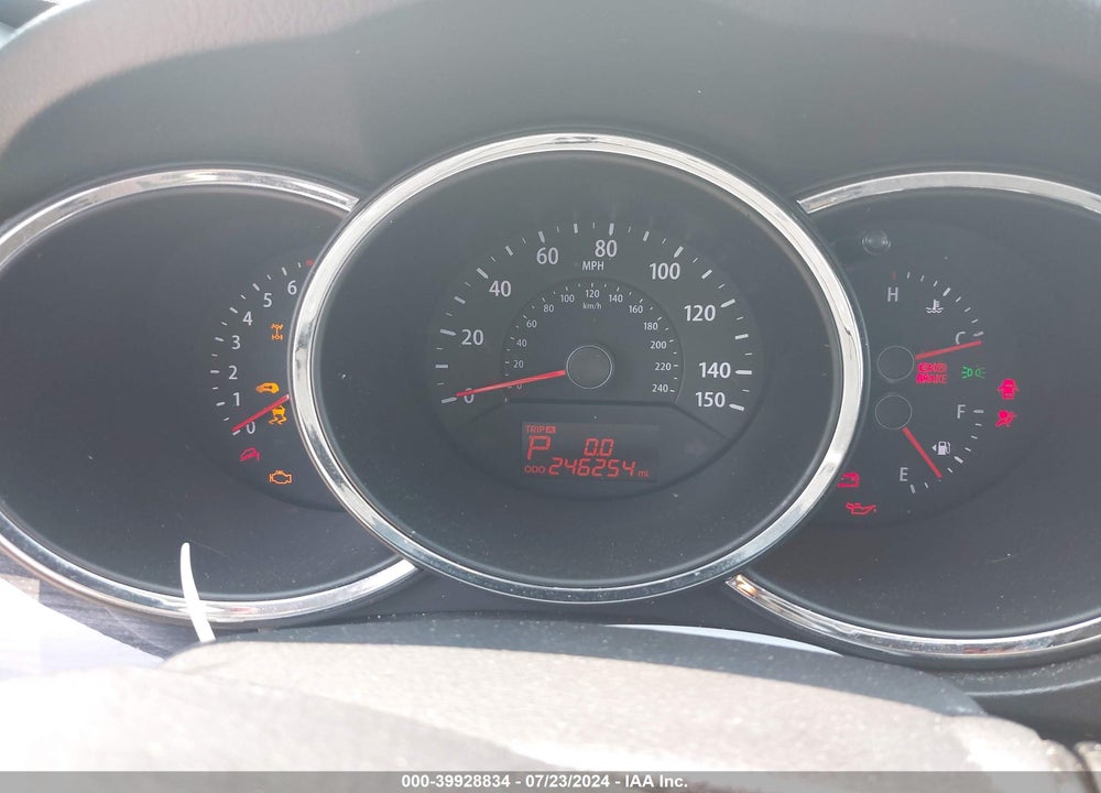 2013 KIA SORENTO EX V6 VIN: 5XYKUDA22DG411310