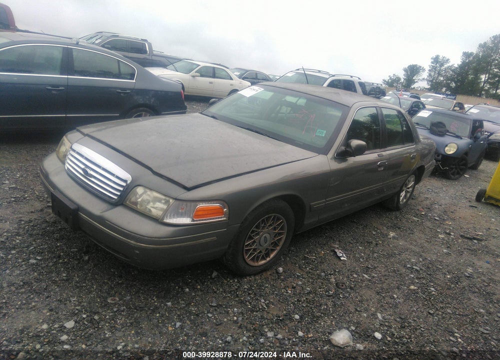 2002 FORD CROWN VICTORIA STANDARD VIN: 2FAFP73W52X147536