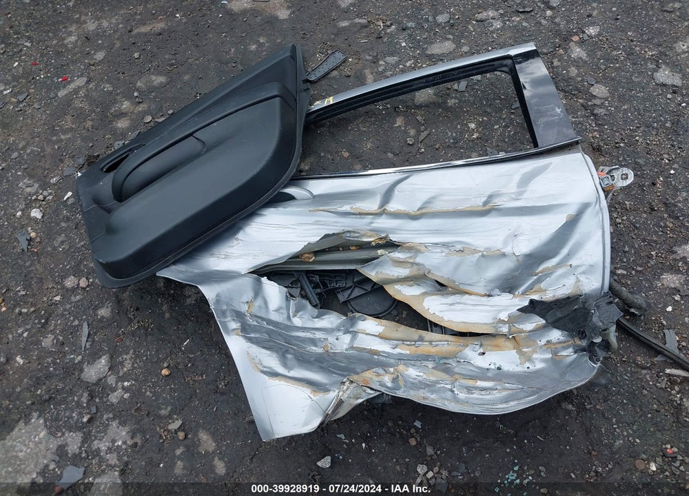 2014 CHRYSLER 200 LX VIN: 1C3CCBAB3EN141885