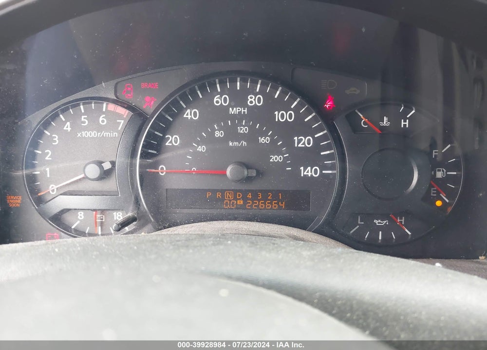 2004 NISSAN PATHFINDER ARMADA SE VIN: 5N1AA08A74N744679
