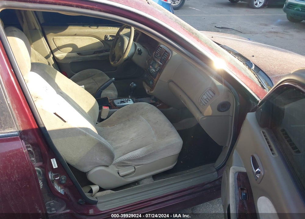 2004 HYUNDAI SONATA GLS/LX VIN: KMHWF35H34A063856