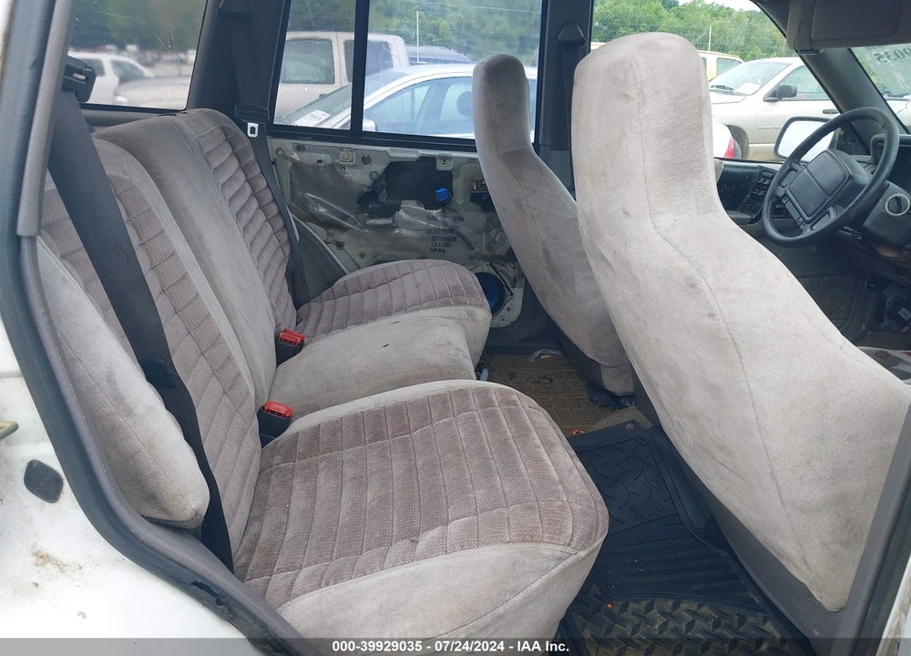 1995 JEEP GRAND CHEROKEE LAREDO VIN: 1J4FX58S5SC768822