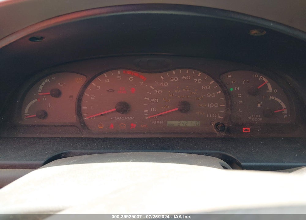 2004 TOYOTA SEQUOIA SR5 V8 VIN: 5TDZT34A84S217981
