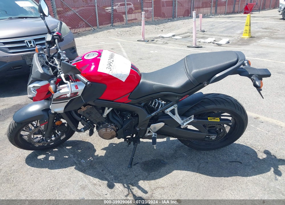 2018 HONDA CB650 F VIN: MLHRC7517J5000152