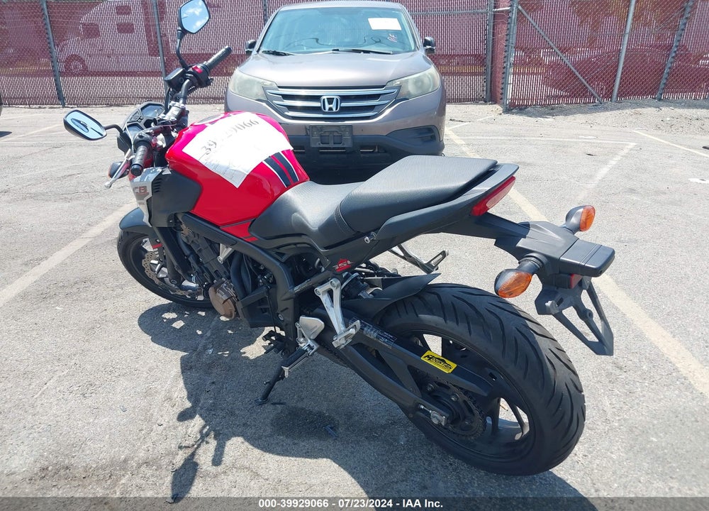 2018 HONDA CB650 F VIN: MLHRC7517J5000152