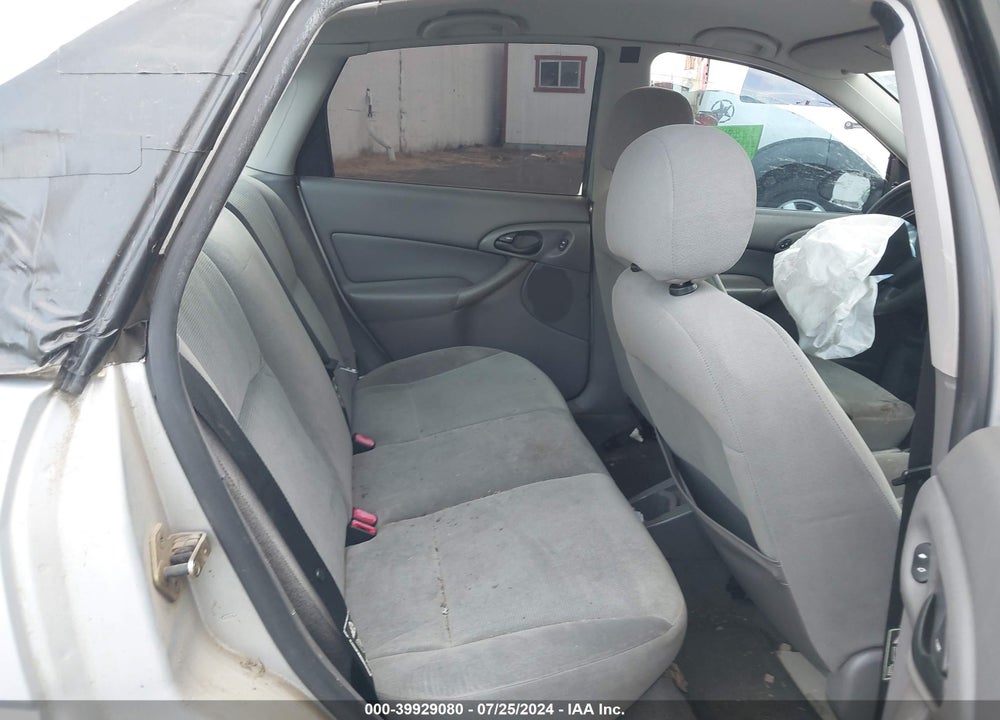2002 FORD FOCUS SE VIN: 1FAFP34P22W143438